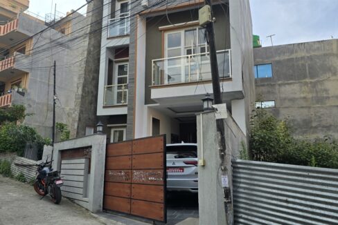 Kalanki house for sale